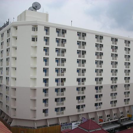 Rangsit Apartment I Bangkok Esterno foto